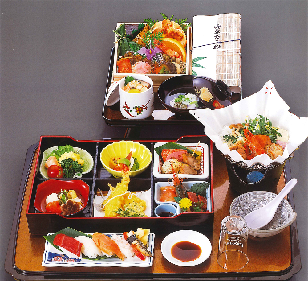 仏事用会席膳セットの一例